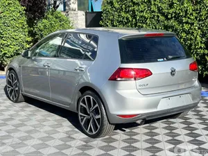 Volkswagen Golf Hatchback, Petrol, 2015, Silver