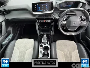 Peugeot 208 Hatchback, Petrol, 2020, Yellow