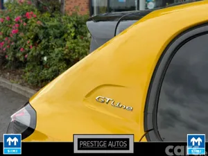 Peugeot 208 Hatchback, Petrol, 2020, Yellow