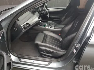 BMW 5-Series Saloon, Petrol Plug-in Hybrid, 2018, Blue