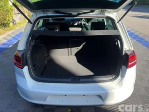 Volkswagen Golf Hatchback, Petrol, 2017, White