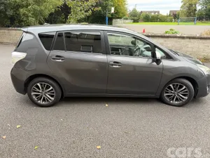 Toyota Verso MPV, Diesel, 2016, Grey