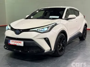 Toyota C-HR SUV, Petrol Hybrid, 2021, White