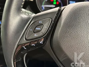 Toyota C-HR SUV, Petrol Hybrid, 2023, Black