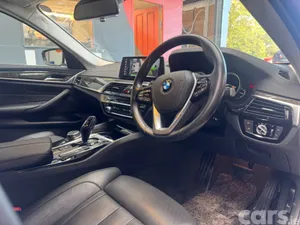 BMW 5-Series Saloon, Diesel, 2017, White