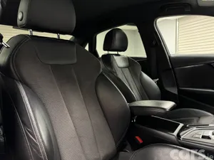 Audi A4 Saloon, Diesel, 2019, Grey