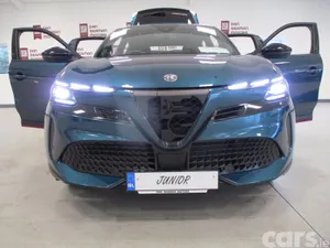 Alfa Romeo Junior SUV, Electric, 2027, Blue