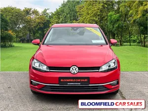 Volkswagen Golf Hatchback, Petrol, 2019, Red
