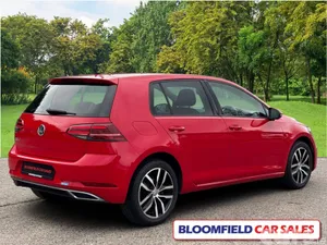 Volkswagen Golf Hatchback, Petrol, 2019, Red