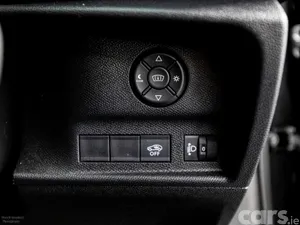 Citroen C4 Hatchback, Diesel Hybrid, 2027, Black