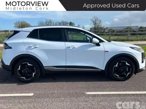 Kia Sportage SUV, Diesel Hybrid, 2026, White