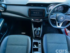Nissan Other SUV, Petrol Hybrid, 2022, Red