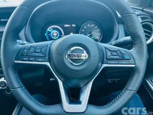 Nissan Other SUV, Petrol Hybrid, 2022, Red