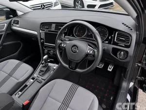 Volkswagen Golf , Petrol, 2016, Grey