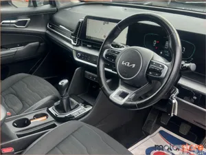 Kia Sportage SUV, Diesel Hybrid, 2023, Grey