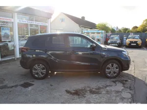 Suzuki Vitara SUV, Petrol Hybrid, 2027, Blue