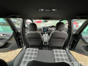 Volkswagen Golf Hatchback, Diesel, 2017, Grey