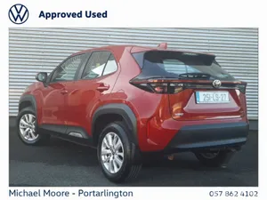 Toyota Yaris Cross Hatchback, Petrol Hybrid, 2025, Red