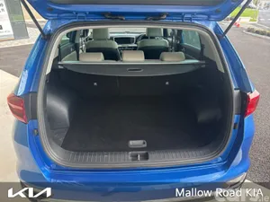 Kia Sportage MPV, Diesel Hybrid, 2021, Blue