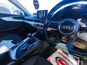 Audi A4 Saloon, Diesel, 2017, Grey