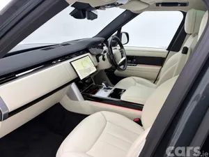 Land Rover Range Rover Estate, Petrol Plug-in Hybrid, 2026, Green