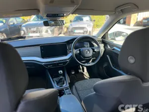 Skoda Octavia Saloon, Diesel, 2022, Grey
