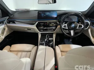 BMW 5-Series Saloon, Petrol Plug-in Hybrid, 2021, Black