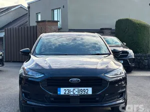 Ford Focus Hatchback, Diesel, 2023, Black