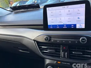 Ford Focus Hatchback, Diesel, 2023, Black