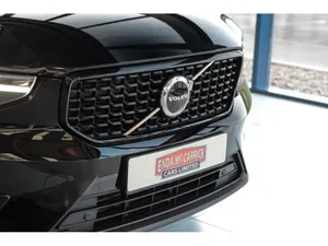 Volvo XC40 Estate, Petrol Plug-in Hybrid, 2022, Black