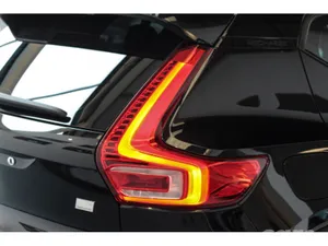 Volvo XC40 Estate, Petrol Plug-in Hybrid, 2022, Black
