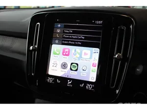 Volvo XC40 Estate, Petrol Plug-in Hybrid, 2022, Black