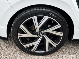 Volkswagen Golf Hatchback, Petrol, 2021, White