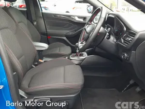 Ford Focus Hatchback, Petrol, 2024, Blue