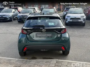 Toyota Yaris Hatchback, Petrol Hybrid, 2026, Green