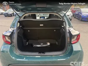 Toyota Yaris Hatchback, Petrol Hybrid, 2026, Green