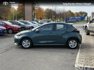Toyota Yaris Hatchback, Petrol Hybrid, 2026, Green