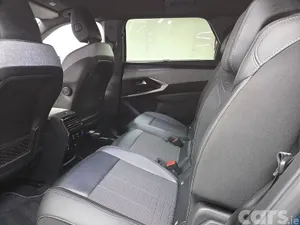 Peugeot 5008 SUV, Electric, 2025, Blue