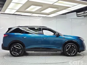 Peugeot 5008 SUV, Electric, 2025, Blue