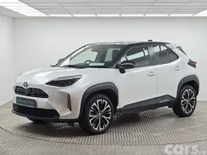 Toyota Yaris Cross SUV, Petrol Hybrid, 2024, White