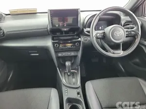 Toyota Yaris Cross SUV, Petrol Hybrid, 2024, White