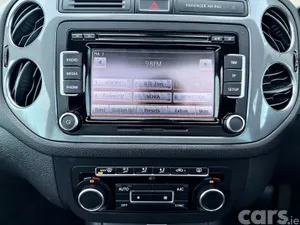 Volkswagen Tiguan SUV, Diesel, 2015, Red
