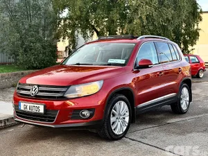 Volkswagen Tiguan SUV, Diesel, 2015, Red