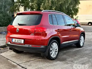 Volkswagen Tiguan SUV, Diesel, 2015, Red