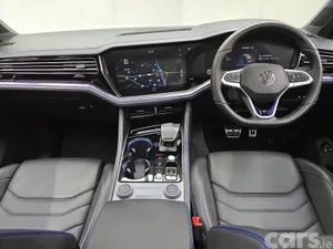 Volkswagen Touareg SUV, Petrol Plug-in Hybrid, 2026, Black
