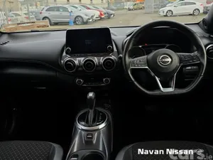 Nissan Juke SUV, Petrol Hybrid, 2023, Red