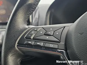 Nissan Juke SUV, Petrol Hybrid, 2023, Red