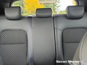 Nissan Juke SUV, Petrol Hybrid, 2023, Red