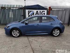 Toyota Corolla Hatchback, Petrol Hybrid, 2021, Blue