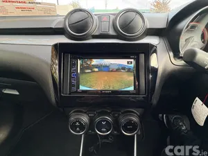 Suzuki Swift Hatchback, Petrol Hybrid, 2018, White
